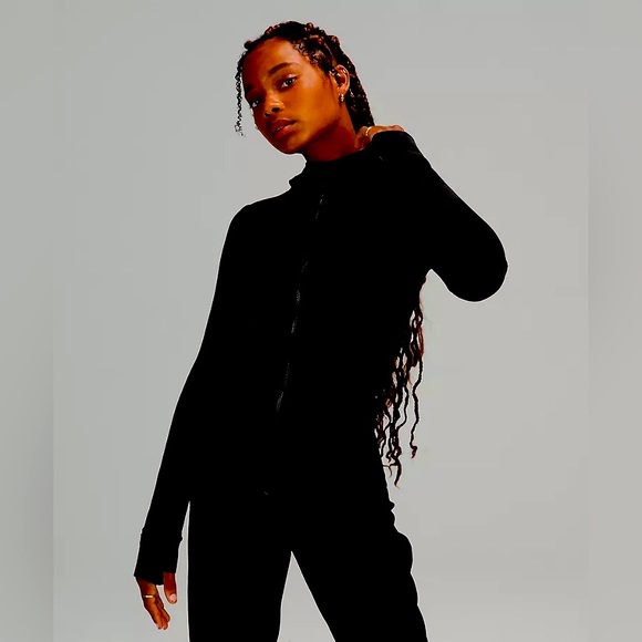 NWT Lululemon Hooded Define Jacket Nulu - Picture 2 of 7